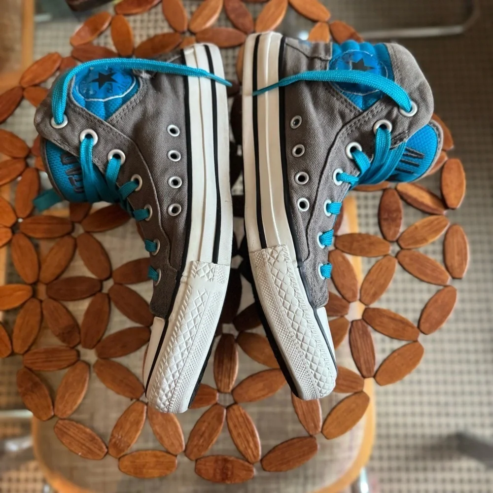 Converse All Star Chuck Taylor Canvas Low Top‎ Tongue Gray-Big Kid - Size 6
